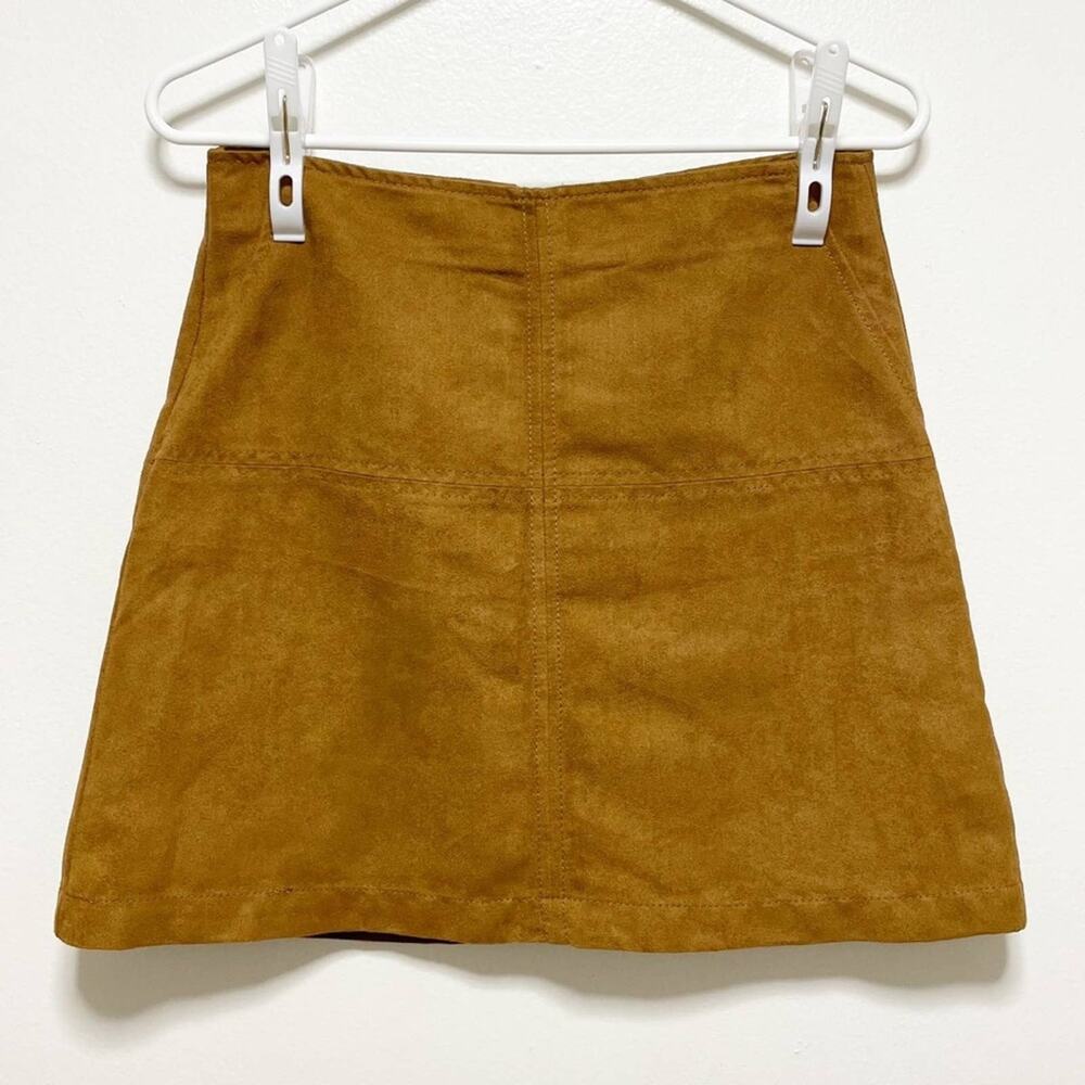 Sanctuary Easy Mod Mini Suede Skirt in Light Maple